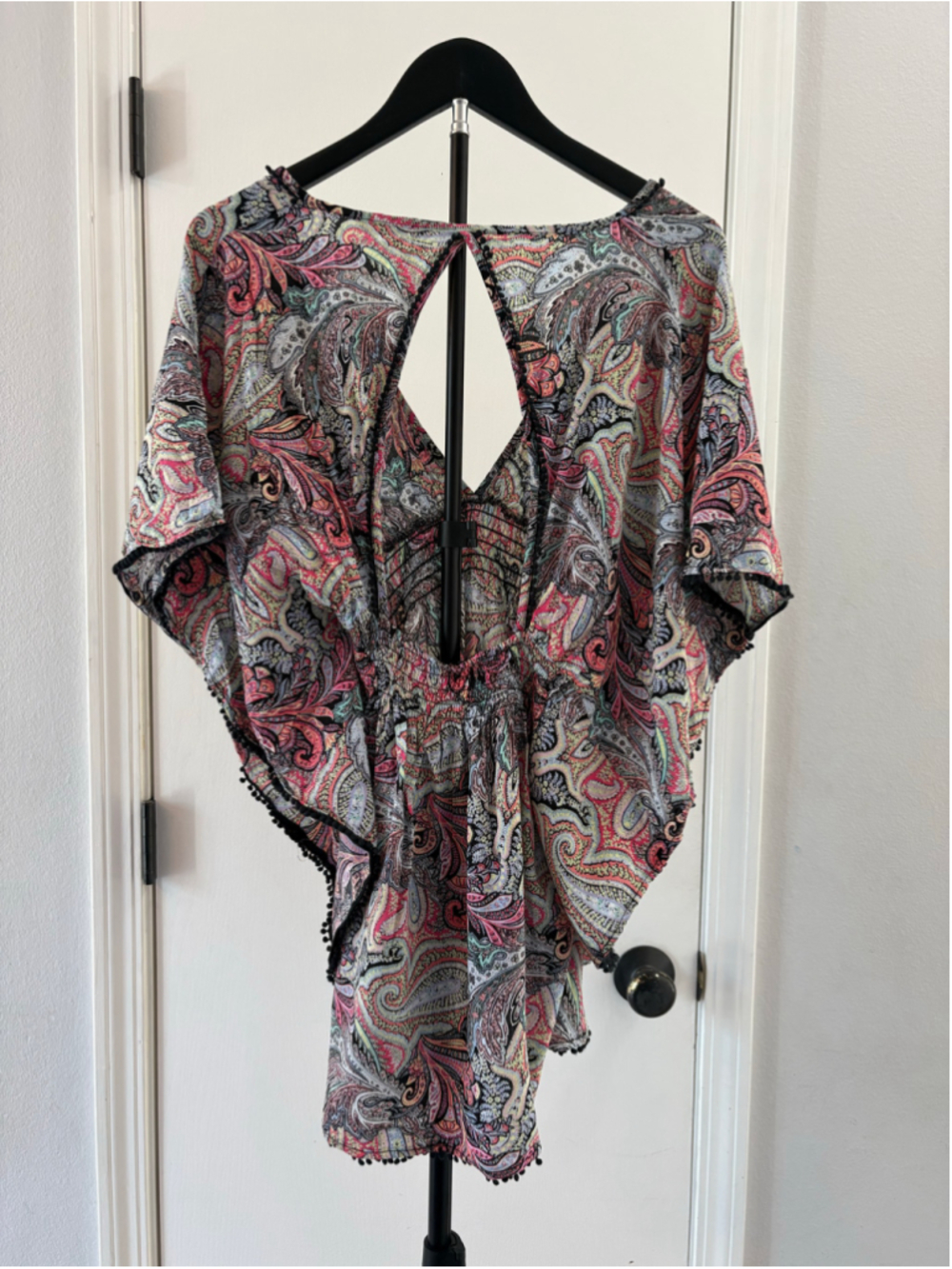 Victoria's Secret Plunge-Front Paisley Caftan Swim Cover Up Size Medium - Picture 4 of 10